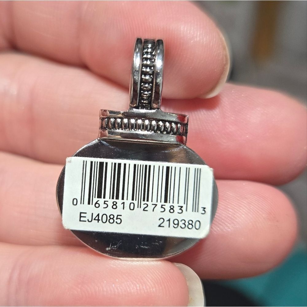 Ganz Letter A Pendant 1in Silver - Picture 2 of 8